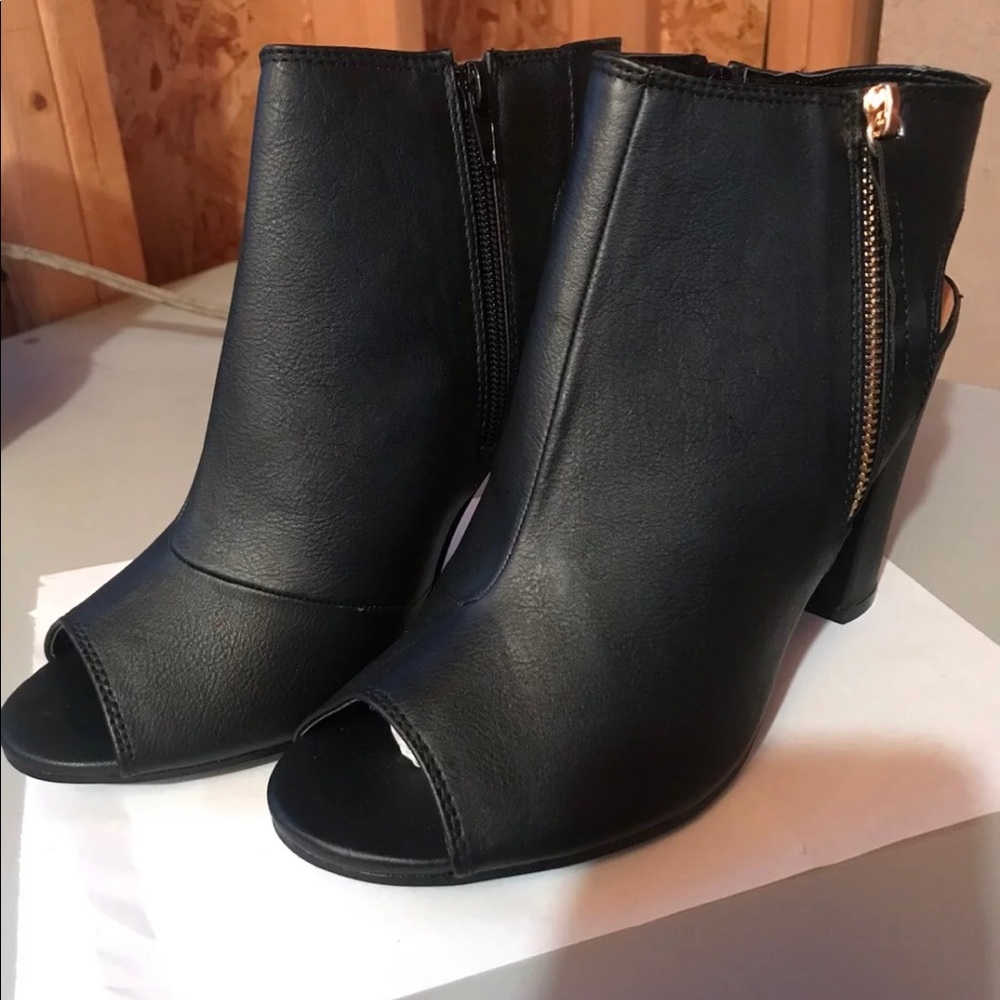 Black open toe genuine leather boots